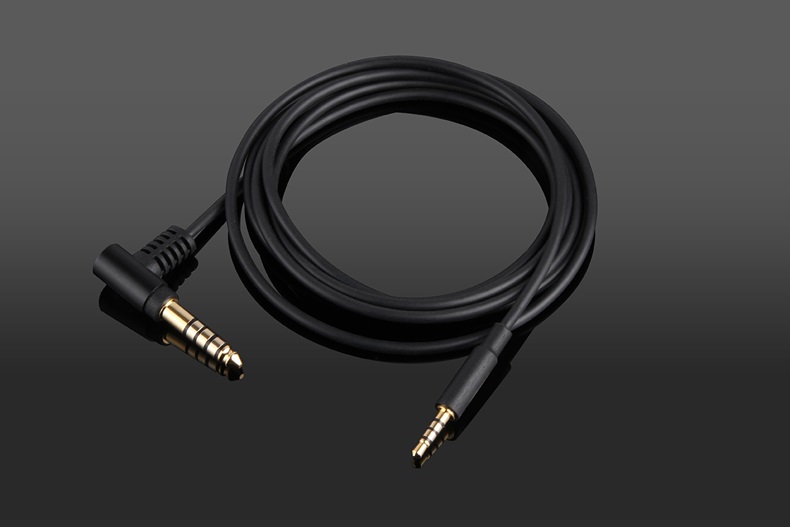 4,4 mm/2,5 mm auf 2,5 mm ausge – Sennheiser Headphone Momentum 4 Bewertung und Preis